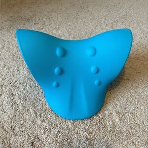 Blue Ergonomic Neck Stretcher